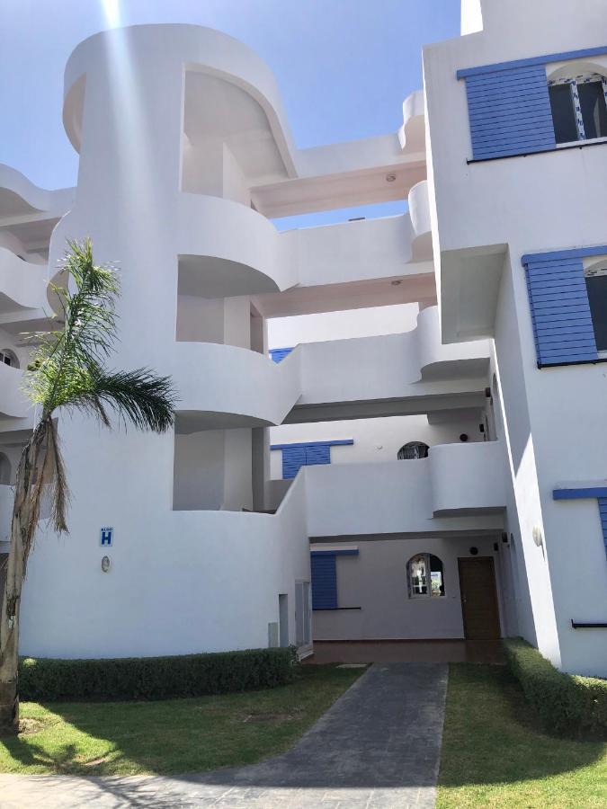 Brand New Beautiful Vacation House - Family Only Cabo Negro Eksteriør billede